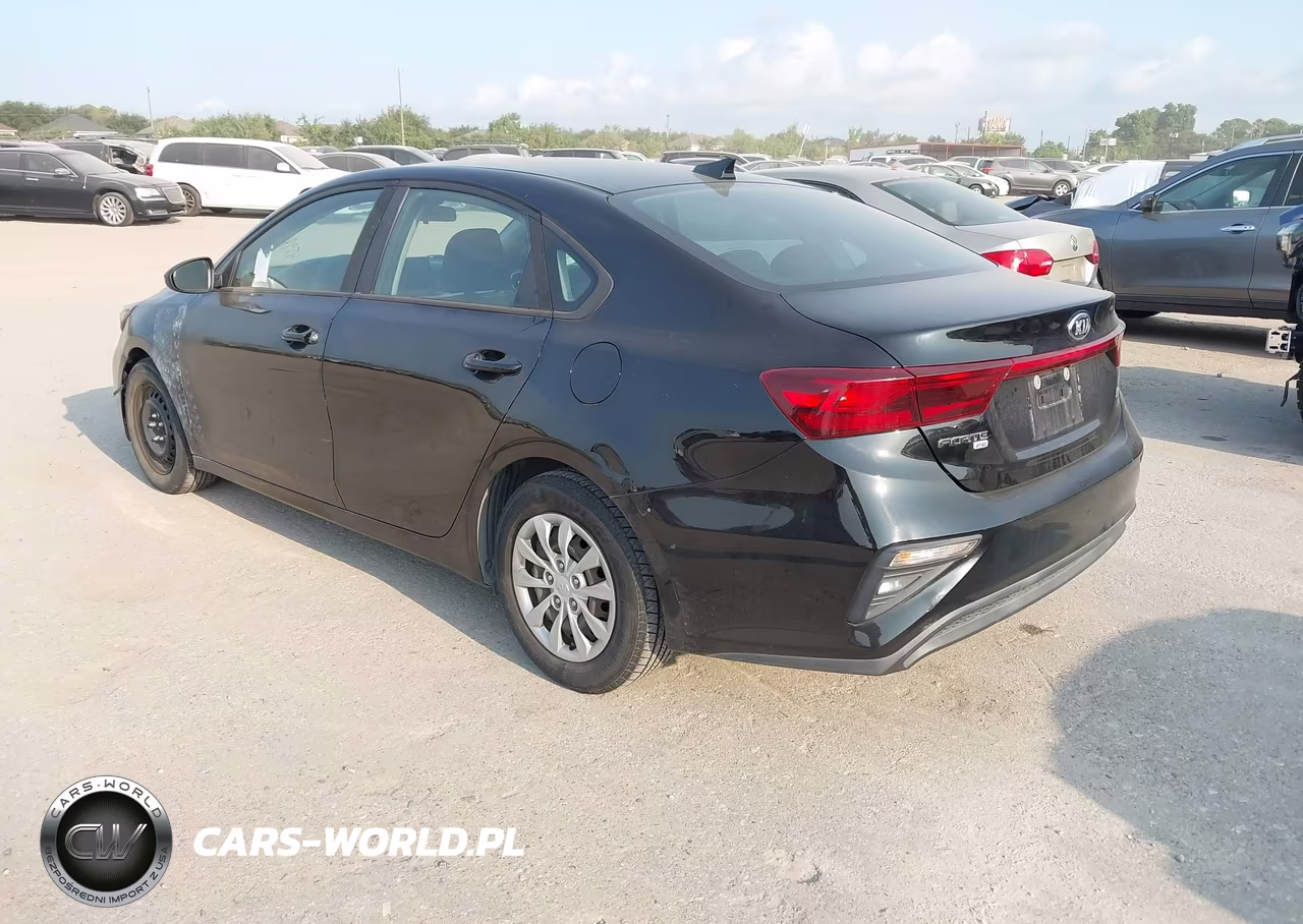 2020 Kia Forte Fe VIN:3KPF24AD6LE145018 - 3