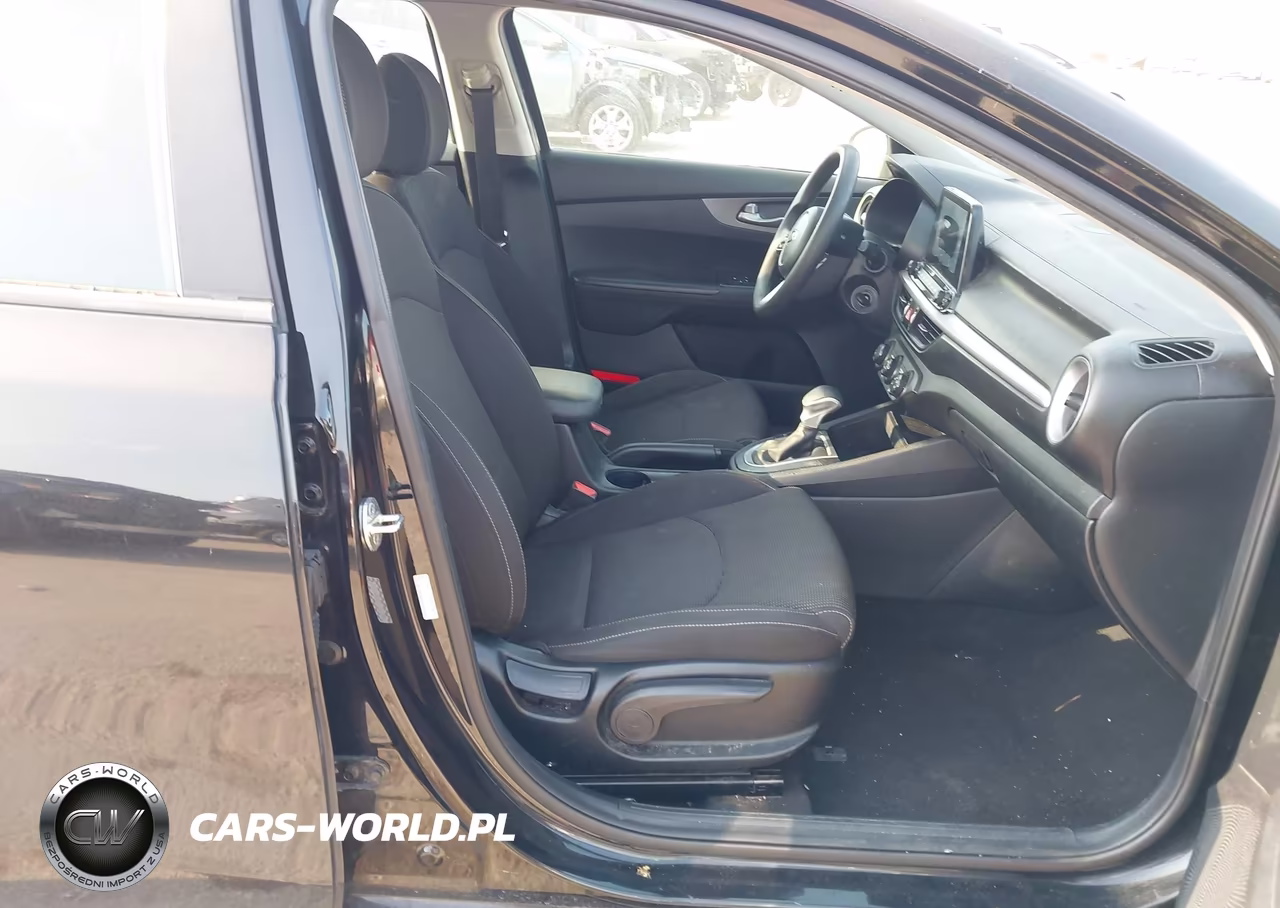2020 Kia Forte Fe VIN:3KPF24AD6LE145018 - 5