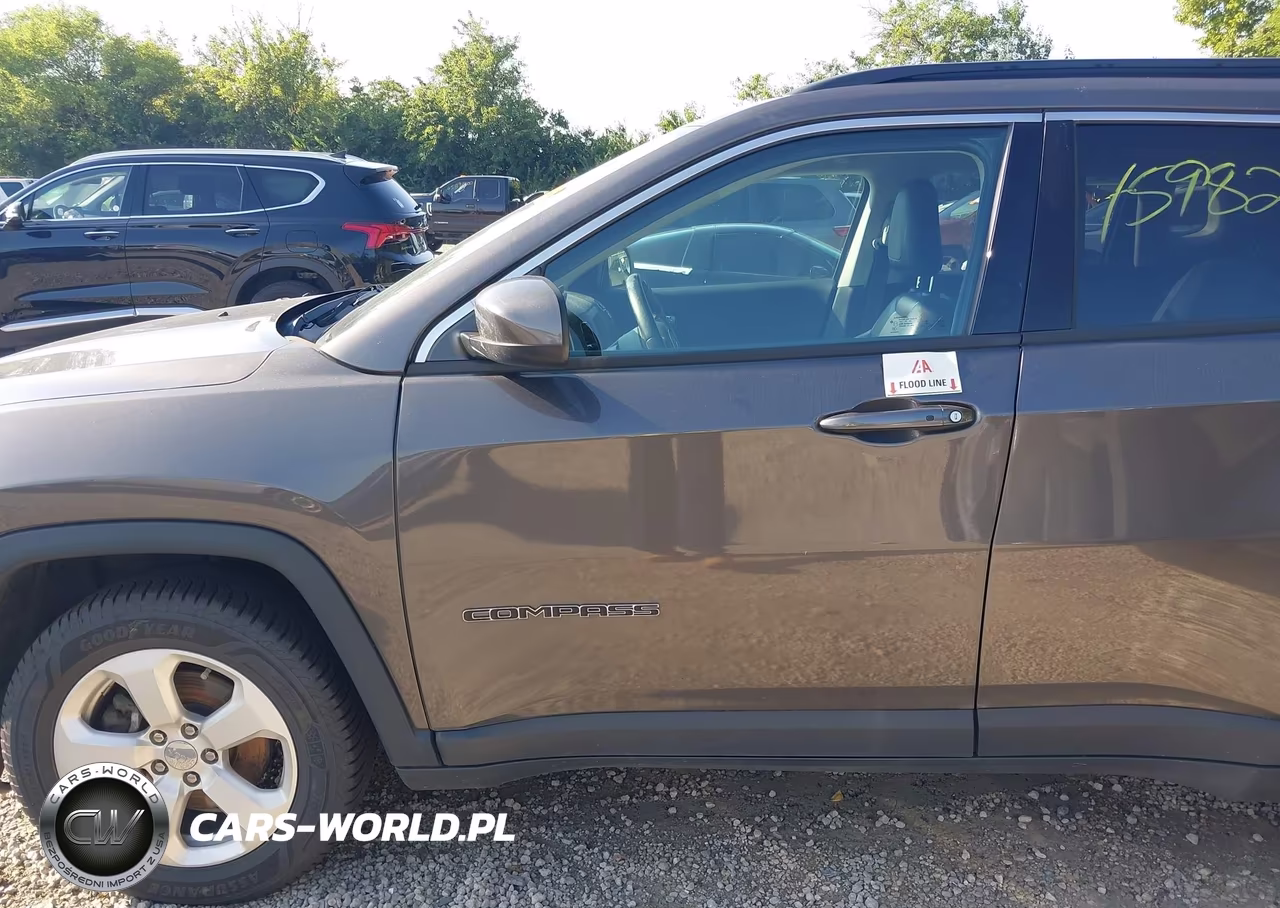 2019 Jeep Compass Latitude Fwd VIN:3C4NJCBB2KT699771 - 6