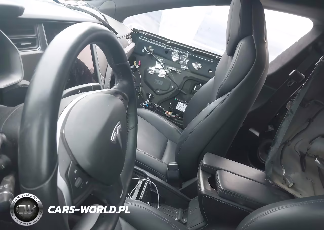 2018 Tesla Model S VIN:5YJSA1E2XJF273374 - 14