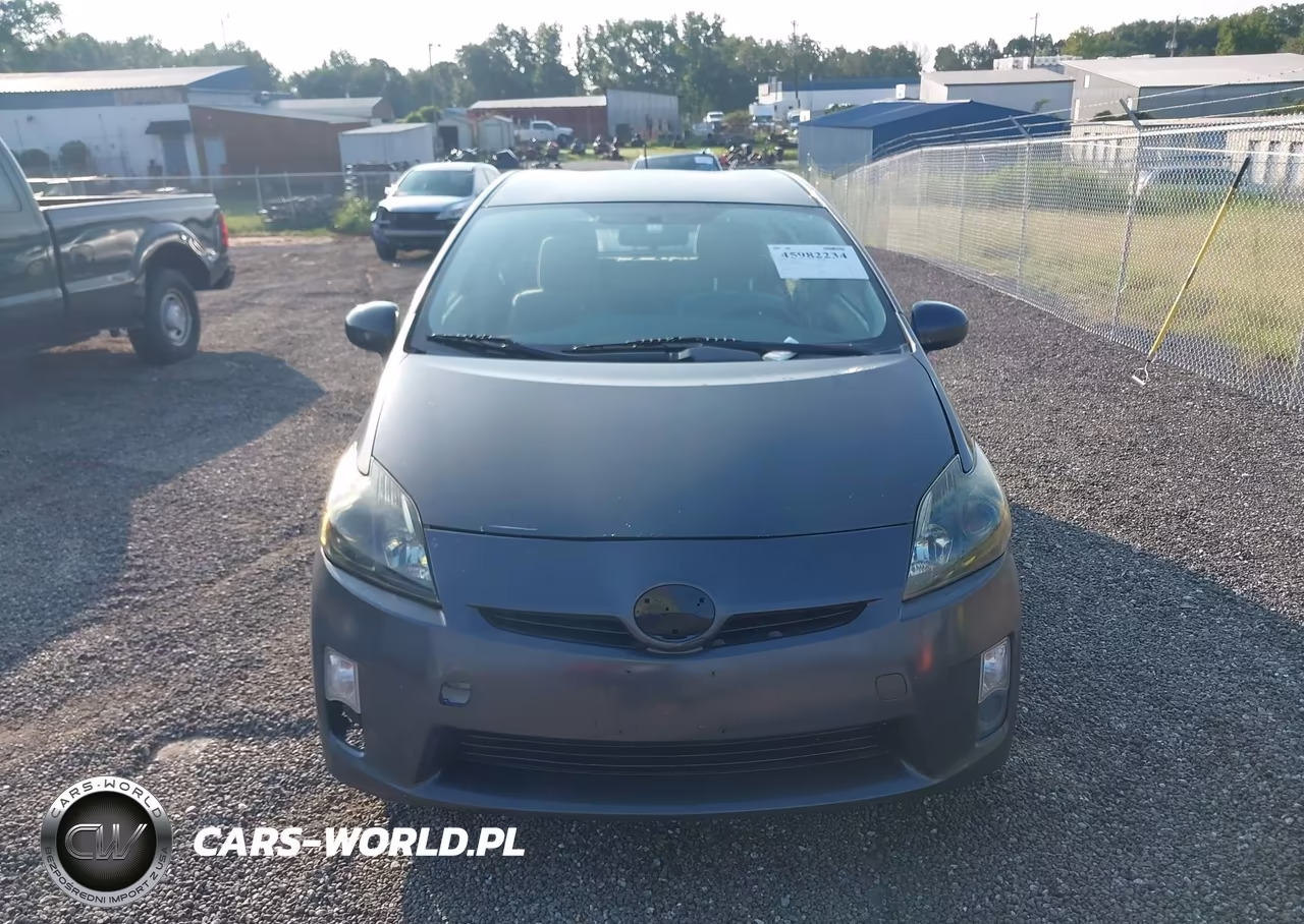 2011 Toyota Prius Two VIN:JTDKN3DU3B0264700 - 12