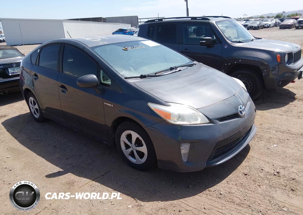 2014 Toyota Prius Four – zdjęcie 1 z 15