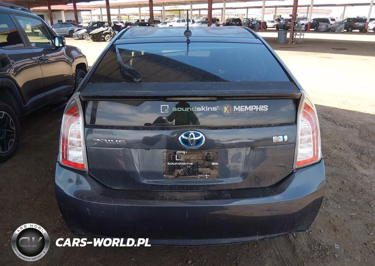 2014 Toyota Prius Four VIN:JTDKN3DU5E1752254 - 15