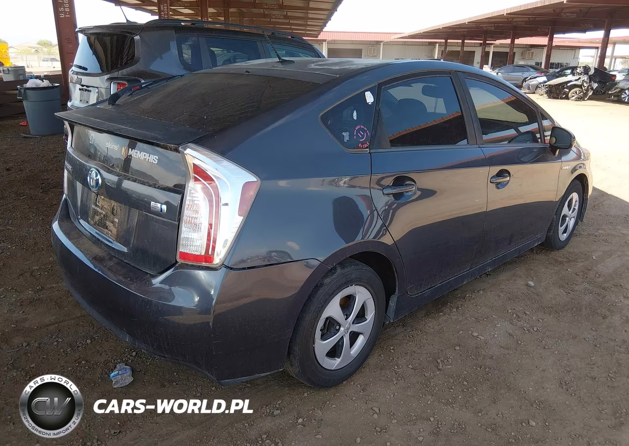 2014 Toyota Prius Four VIN:JTDKN3DU5E1752254 - 4