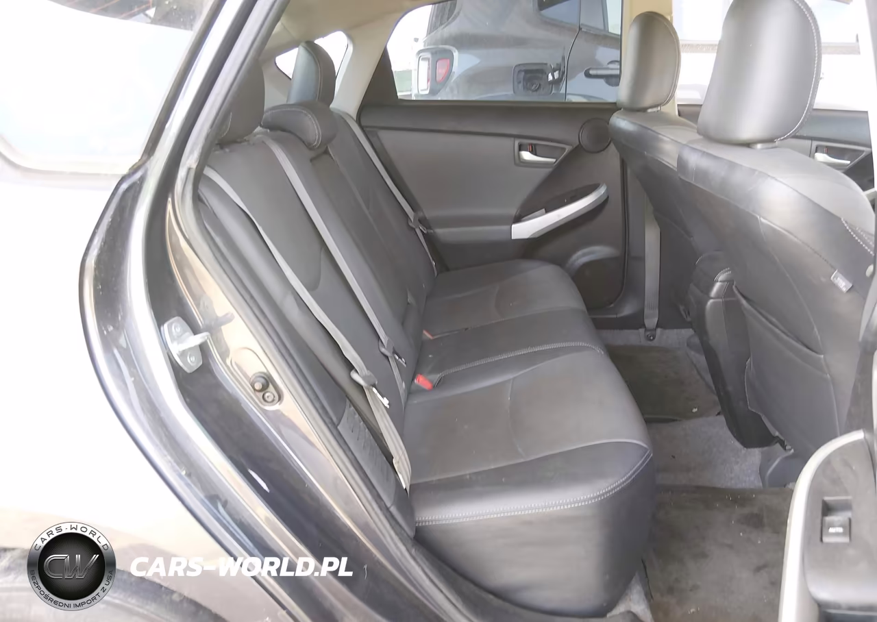 2014 Toyota Prius Four VIN:JTDKN3DU5E1752254 - 8