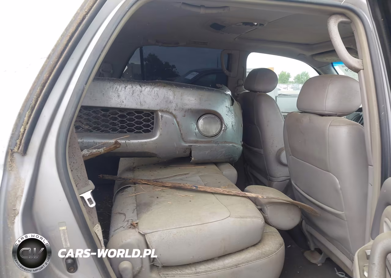 2004 Toyota Sequoia Limited V8 VIN:5TDBT48A44S231684 - 8