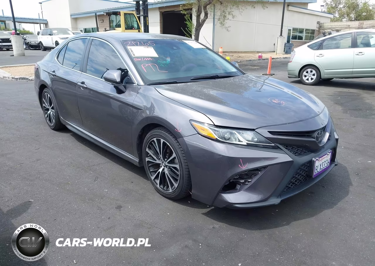 2019 Toyota Camry Se VIN:4T1B11HK8KU836986 - 1