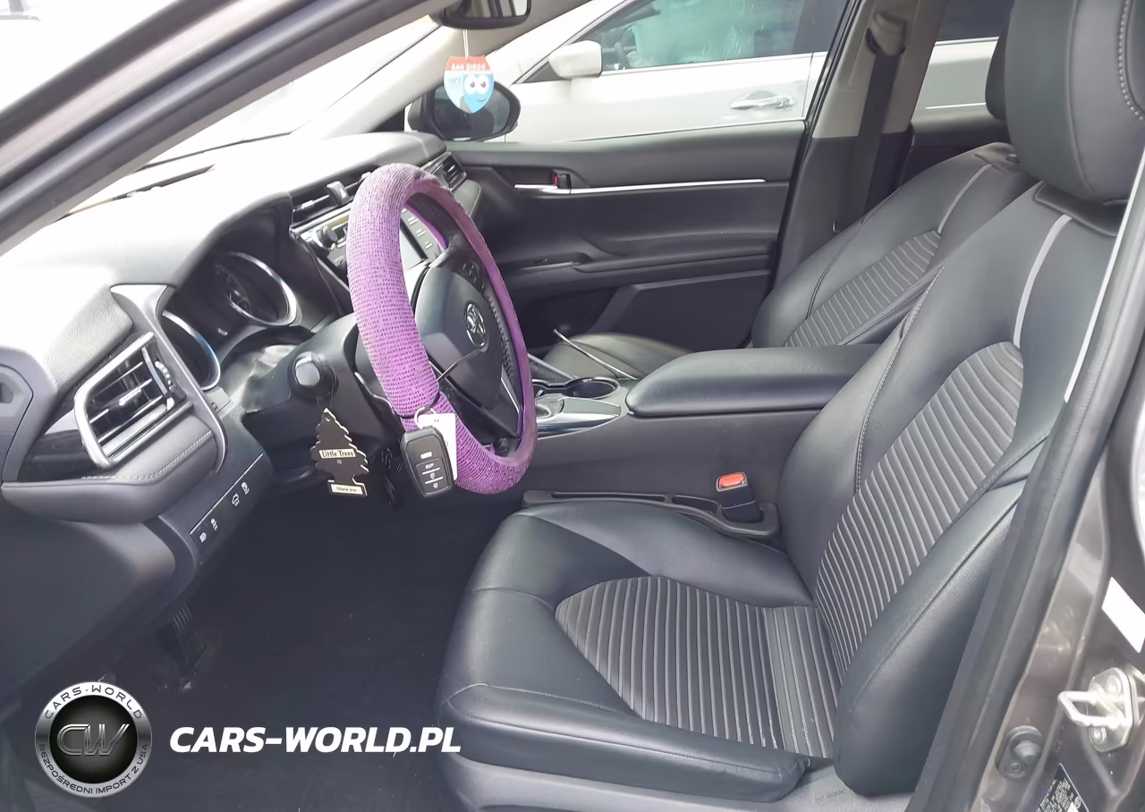2019 Toyota Camry Se VIN:4T1B11HK8KU836986 - 5