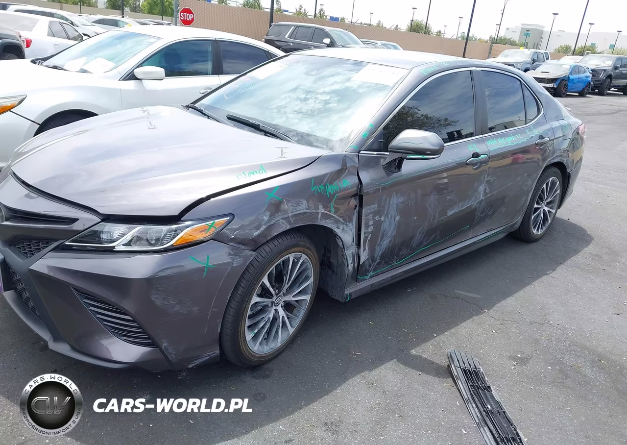 2019 Toyota Camry Se VIN:4T1B11HK8KU836986 - 6
