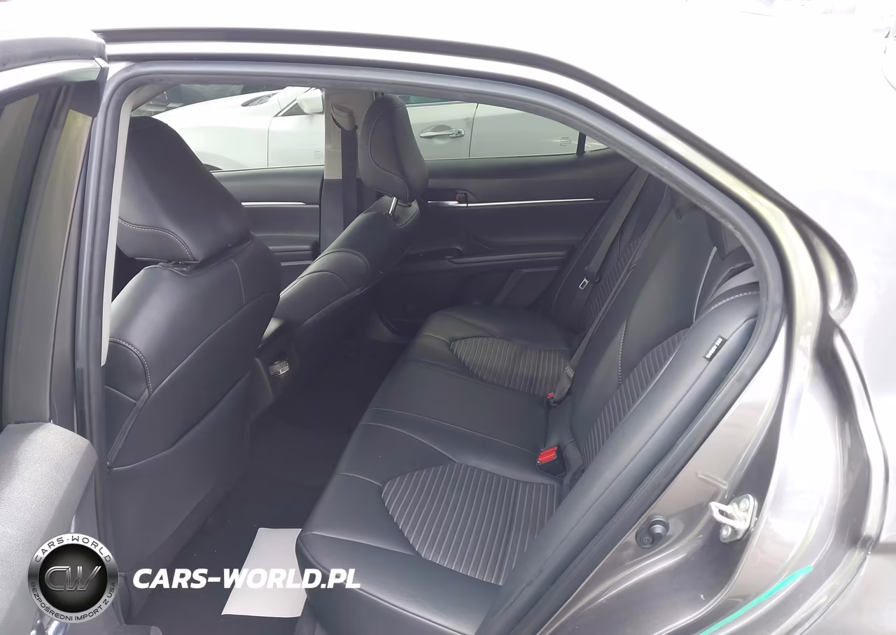 2019 Toyota Camry Se VIN:4T1B11HK8KU836986 - 8