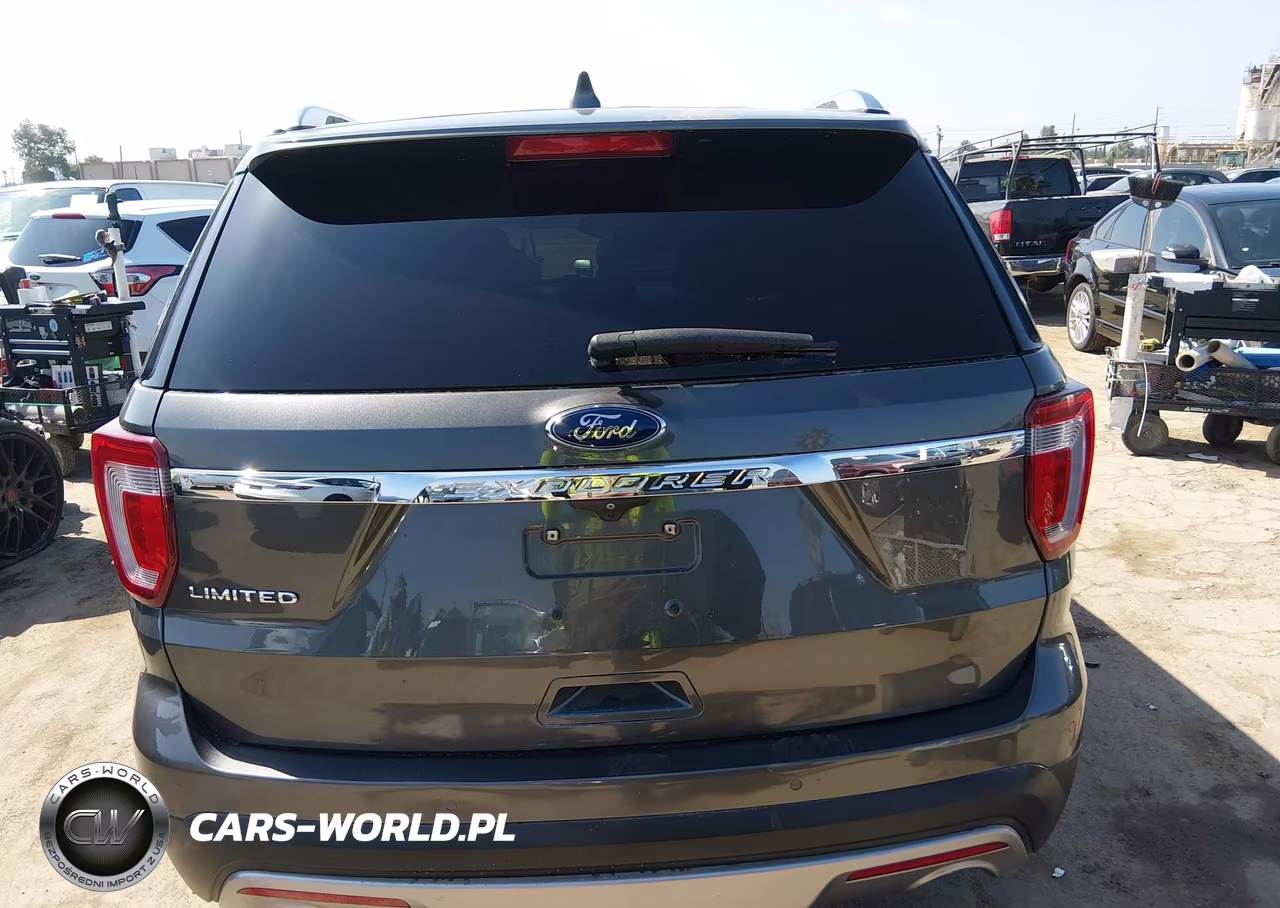 2017 Ford Explorer Limited VIN:1FM5K7F8XHGB81581 - 16