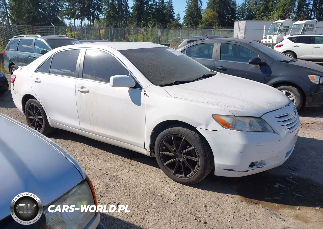 2009 Toyota Camry Le – zdjęcie 1 z 12