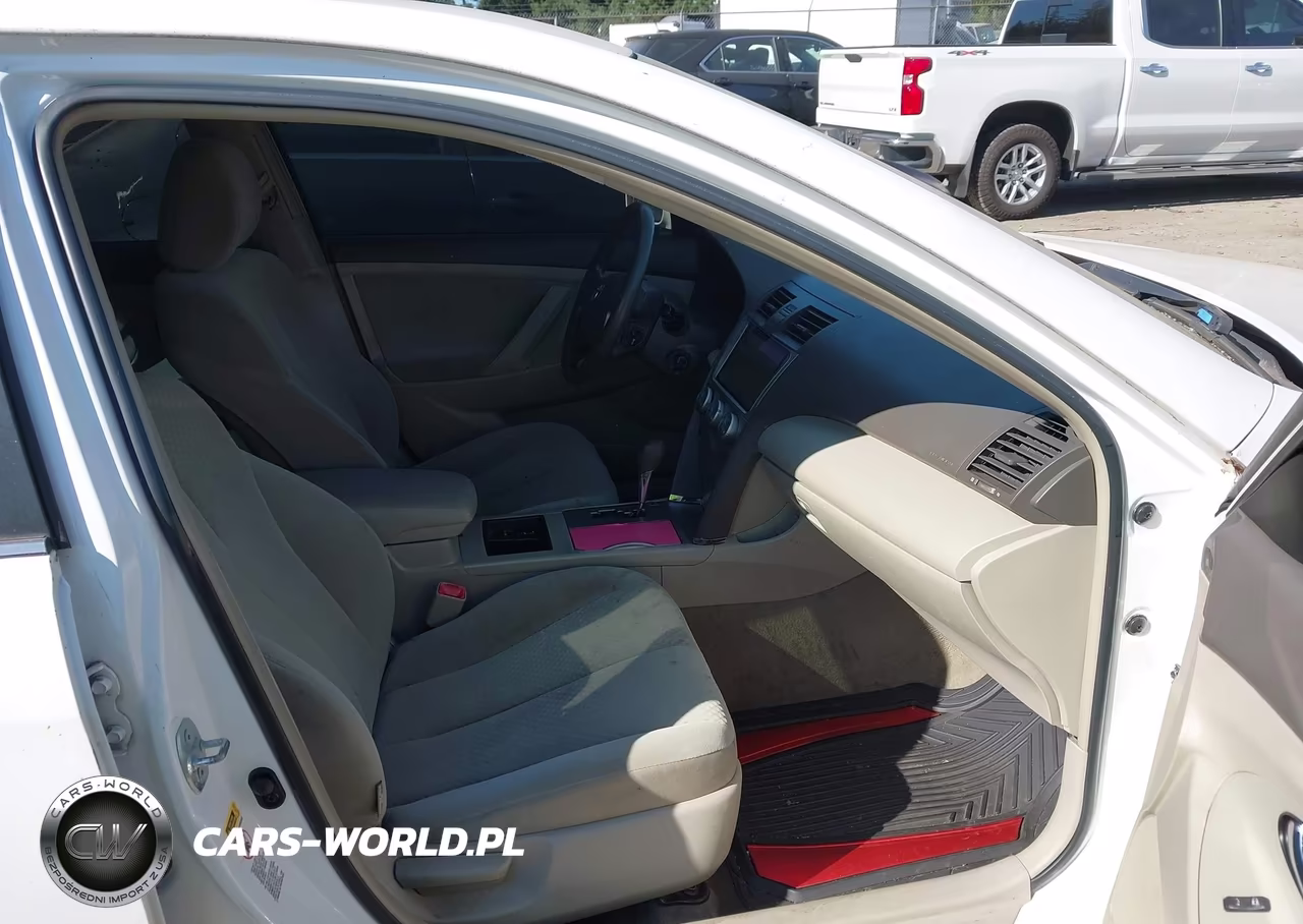 2009 Toyota Camry Le VIN:4T1BE46K69U823737 - 5