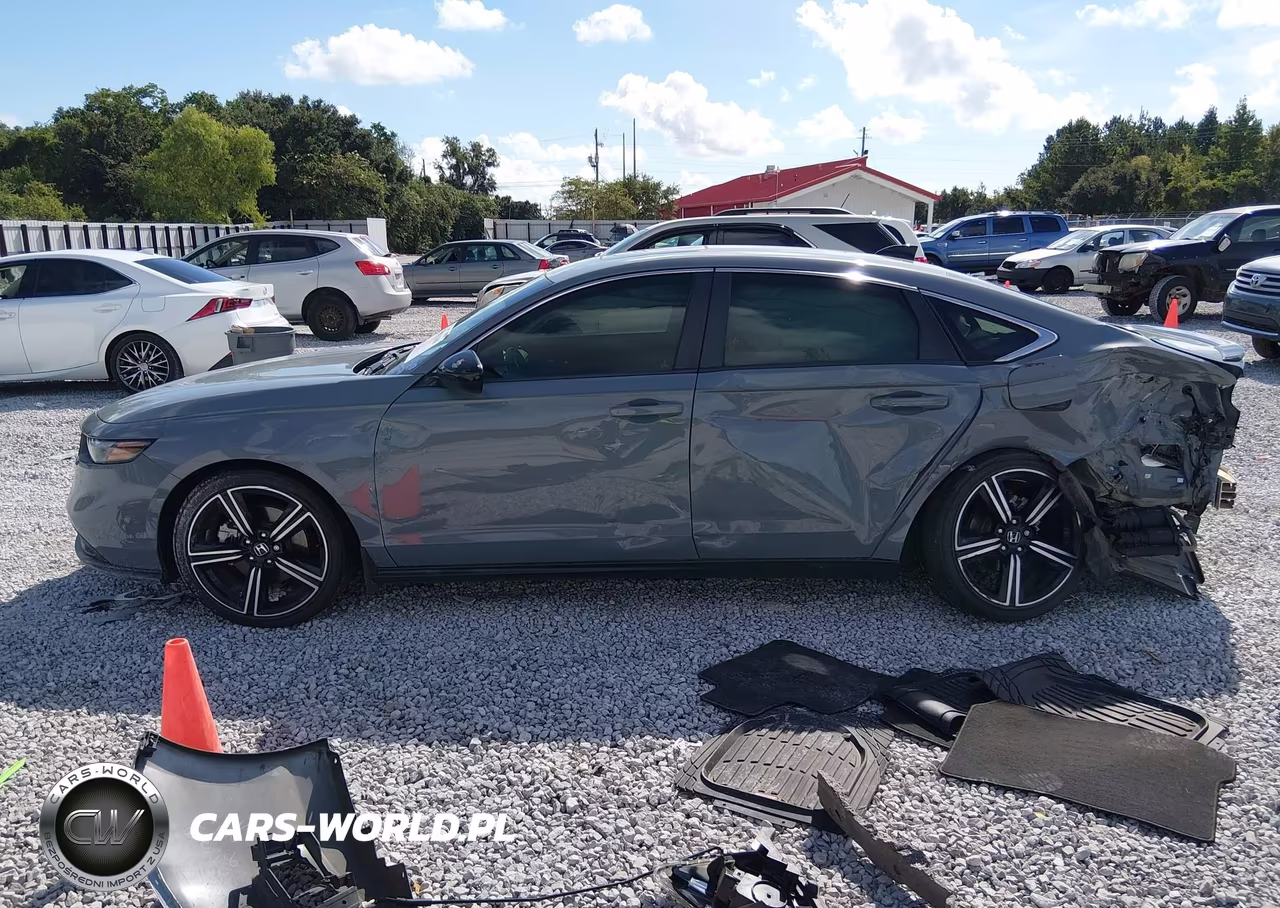 2023 Honda Accord Hybrid Sport VIN:1HGCY2F58PA055046 - 13