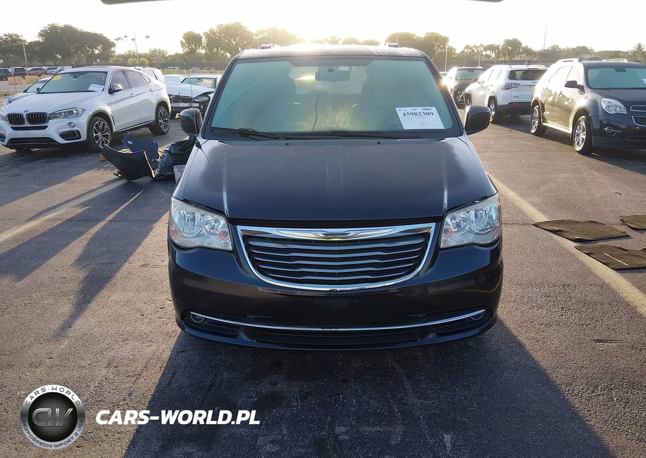 2014 Chrysler Town & Country Touring VIN:2C4RC1BG0ER358677 - 12