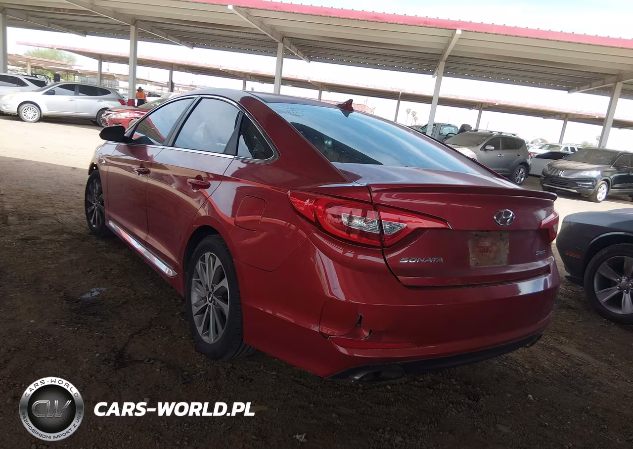 2017 Hyundai Sonata Sport VIN:5NPE34AF2HH482640 - 3