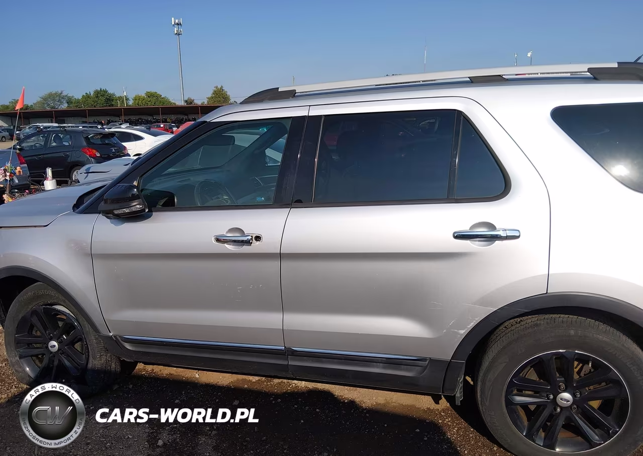 2012 Ford Explorer Xlt VIN:1FMHK7D83CGA06307 - 15