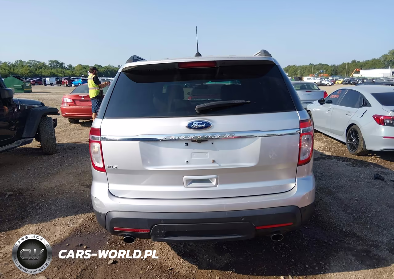 2012 Ford Explorer Xlt VIN:1FMHK7D83CGA06307 - 17