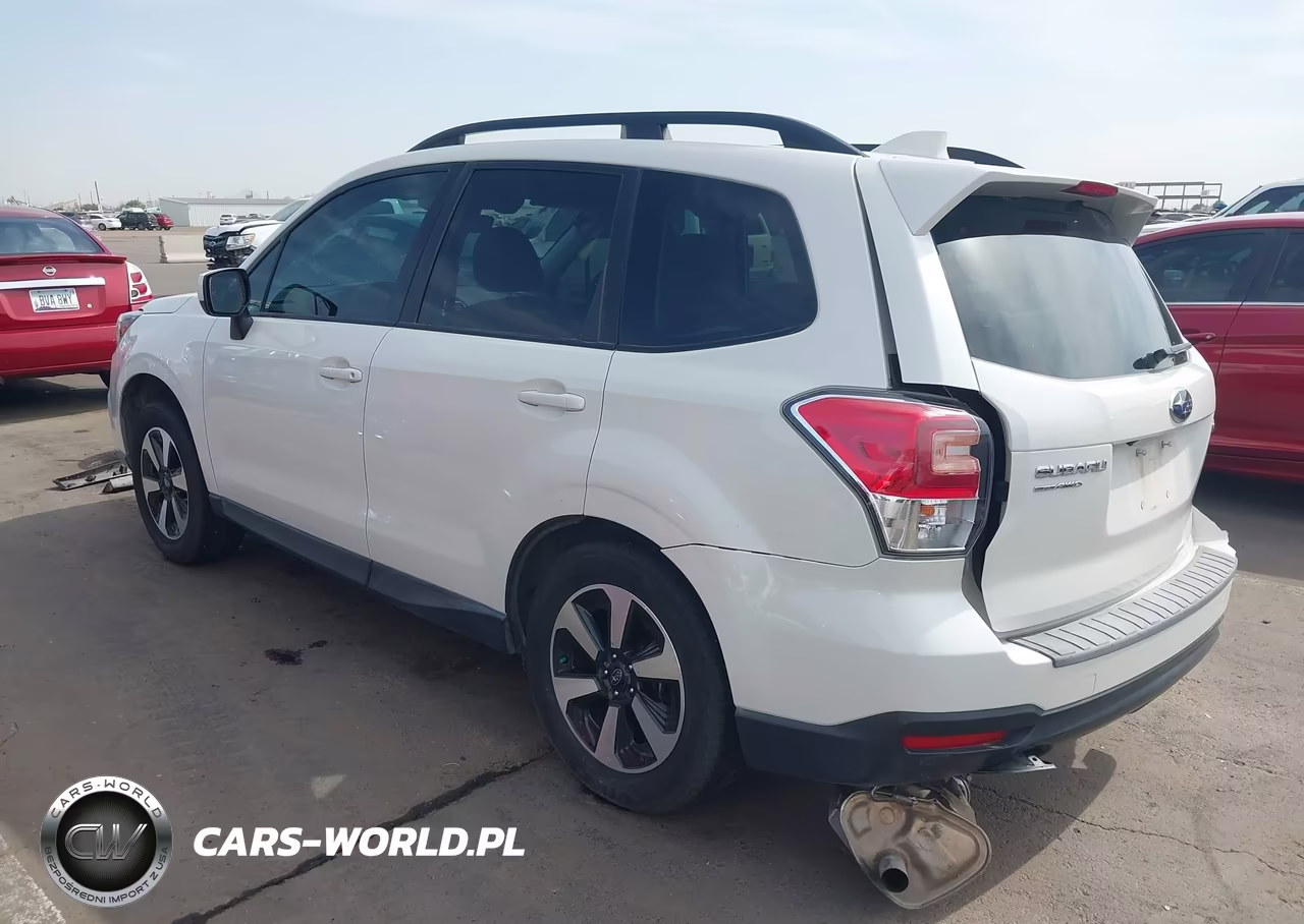 2018 Subaru Forester 2.5I Premium VIN:JF2SJAGC7JH569511 - 3