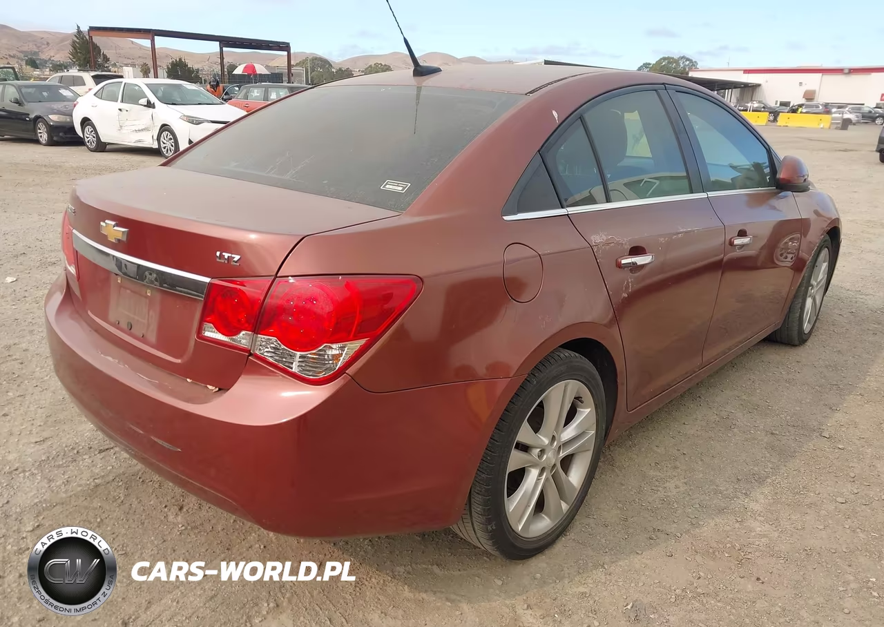 2013 Chevrolet Cruze Ltz VIN:1G1PG5SB2D7133578 - 4