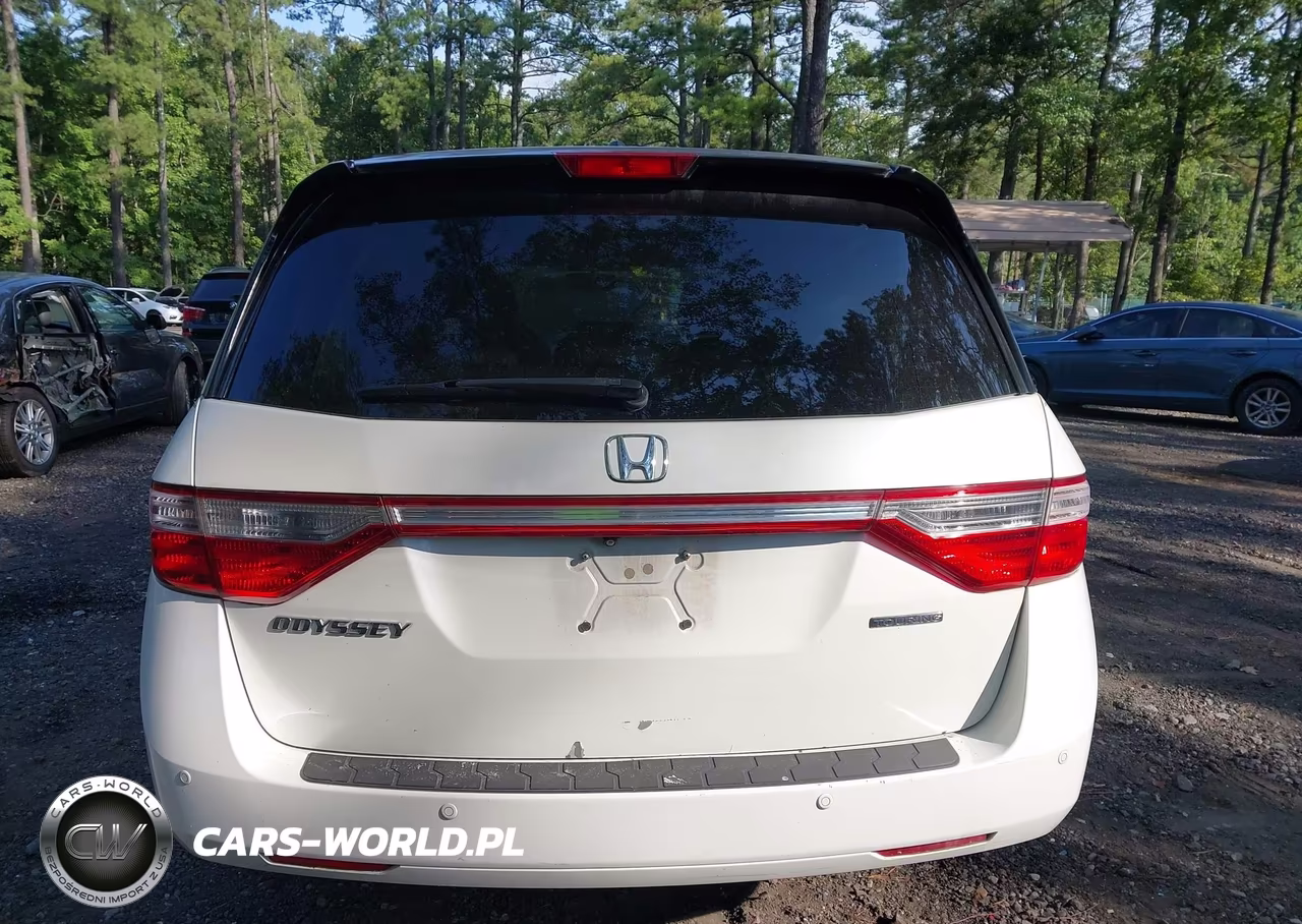 2013 Honda Odyssey Touring-Touring Elite VIN:5FNRL5H94DB001979 - 16