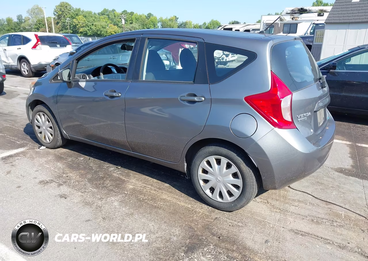 2016 Nissan Versa Note S Plus VIN:3N1CE2CP3GL382768 - 3