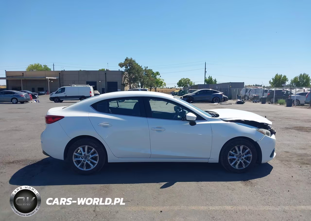 2016 Mazda Mazda3 I Sport VIN:JM1BM1U70G1316867 - 13