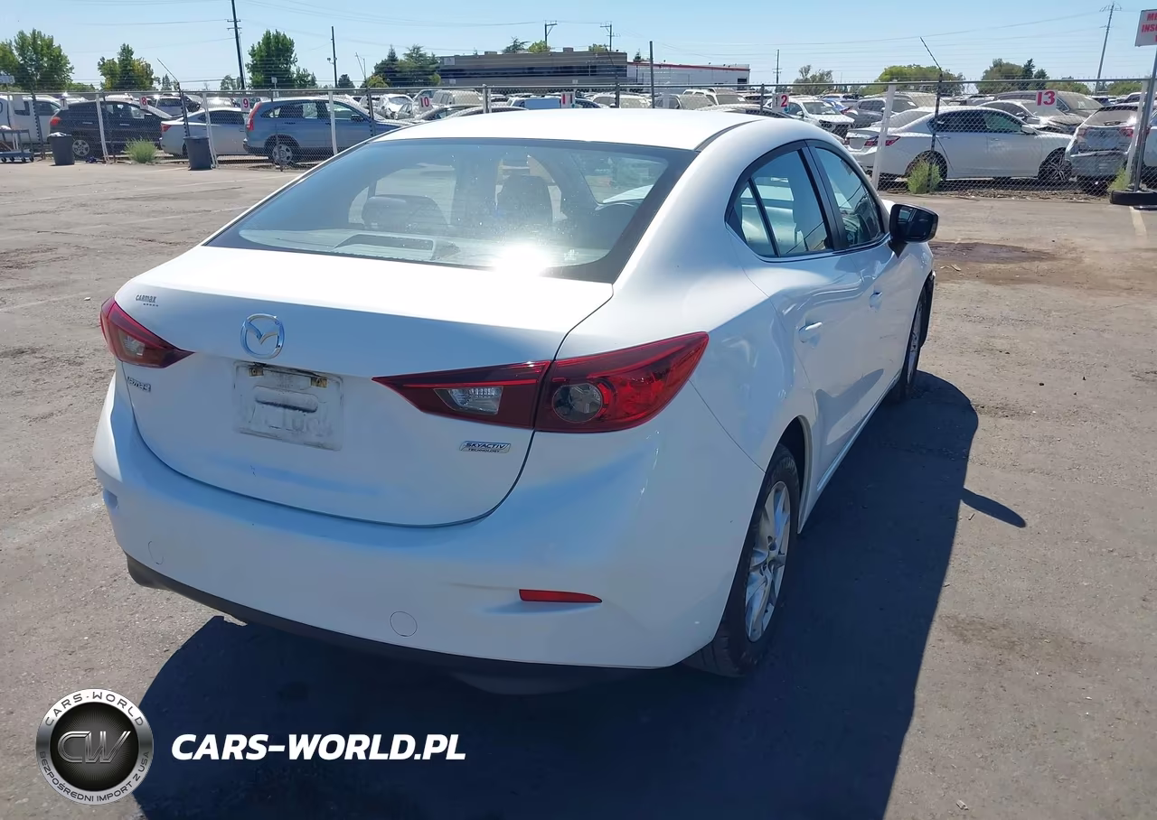 2016 Mazda Mazda3 I Sport VIN:JM1BM1U70G1316867 - 4