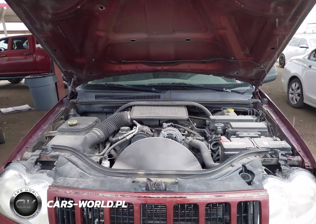 2007 Jeep Grand Cherokee Laredo VIN:1J8GR48K47C567878 - 10