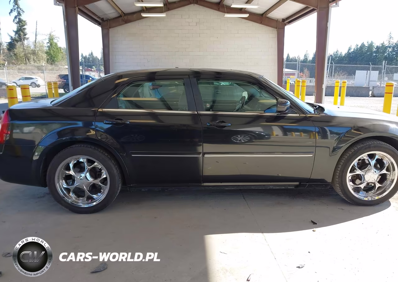 2005 Chrysler 300 Touring VIN:2C3AA53G05H153573 - 13
