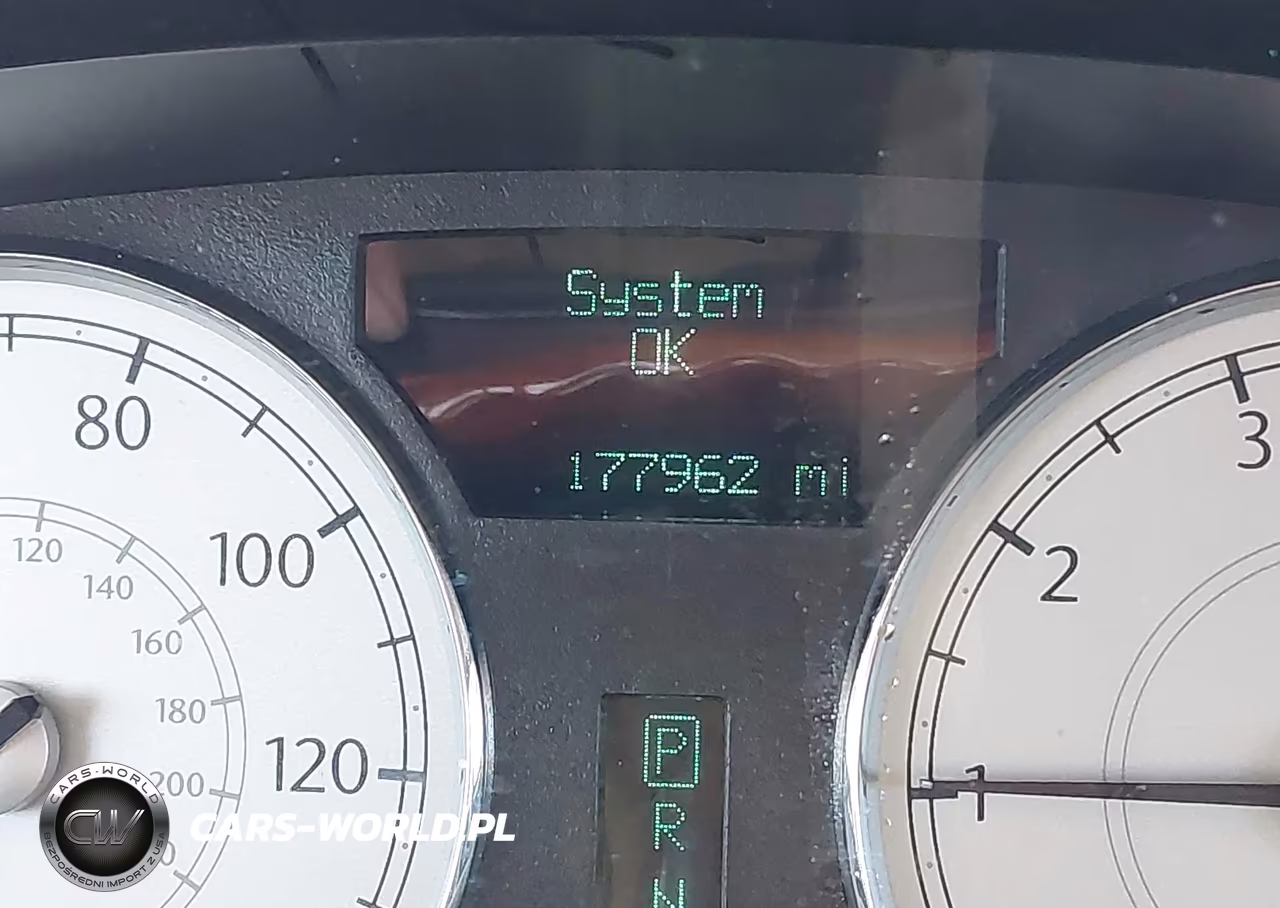 2005 Chrysler 300 Touring VIN:2C3AA53G05H153573 - 15