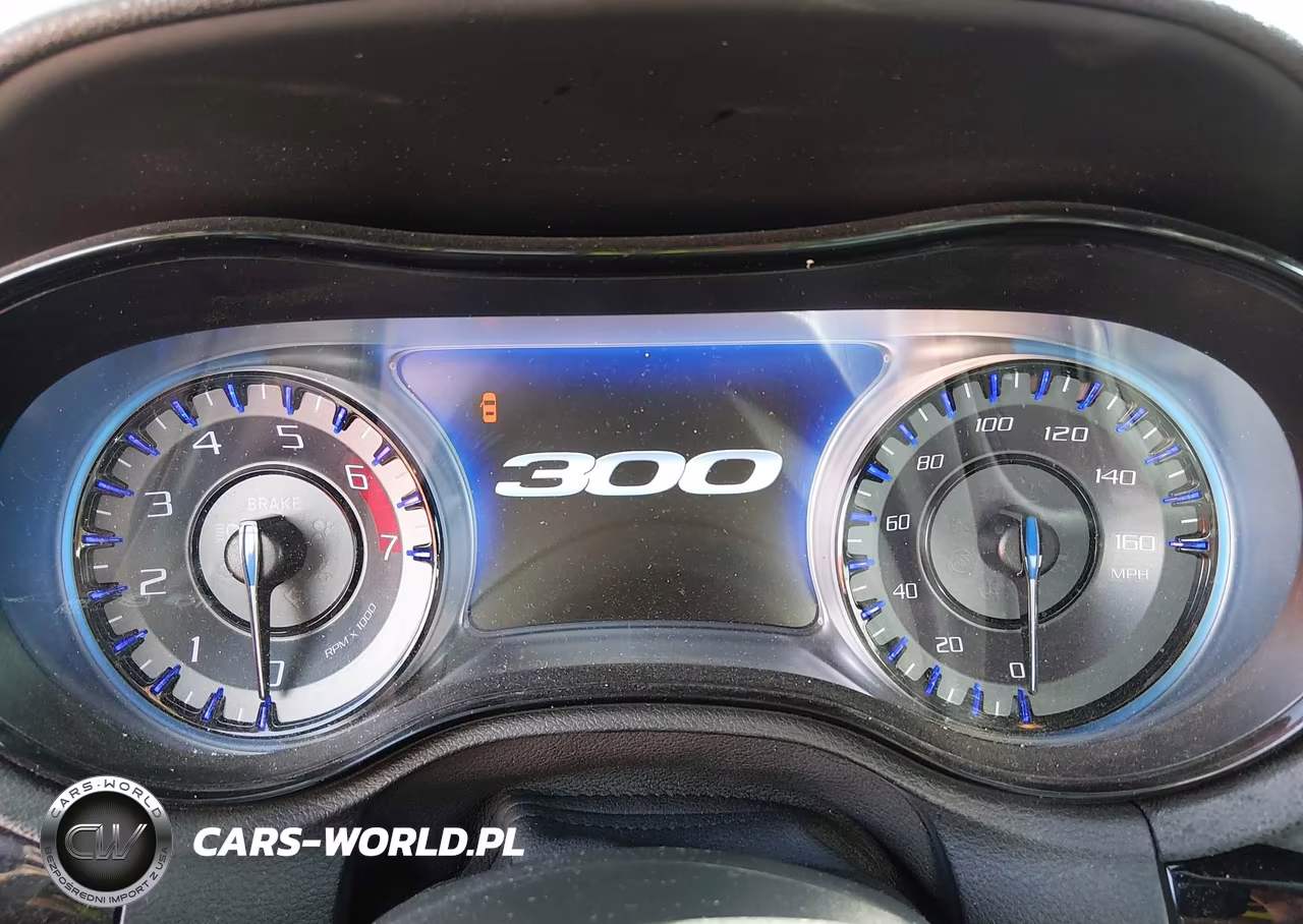 2022 Chrysler 300 S VIN:2C3CCABT0NH193792 - 7
