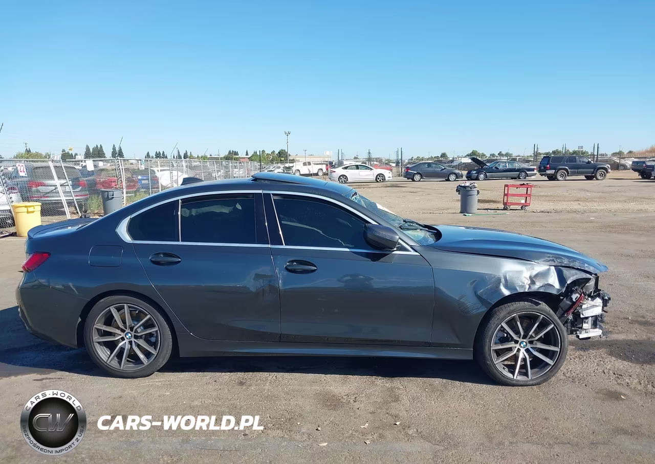 2019 BMW 330I VIN:3MW5R1J57K8B02364 - 13