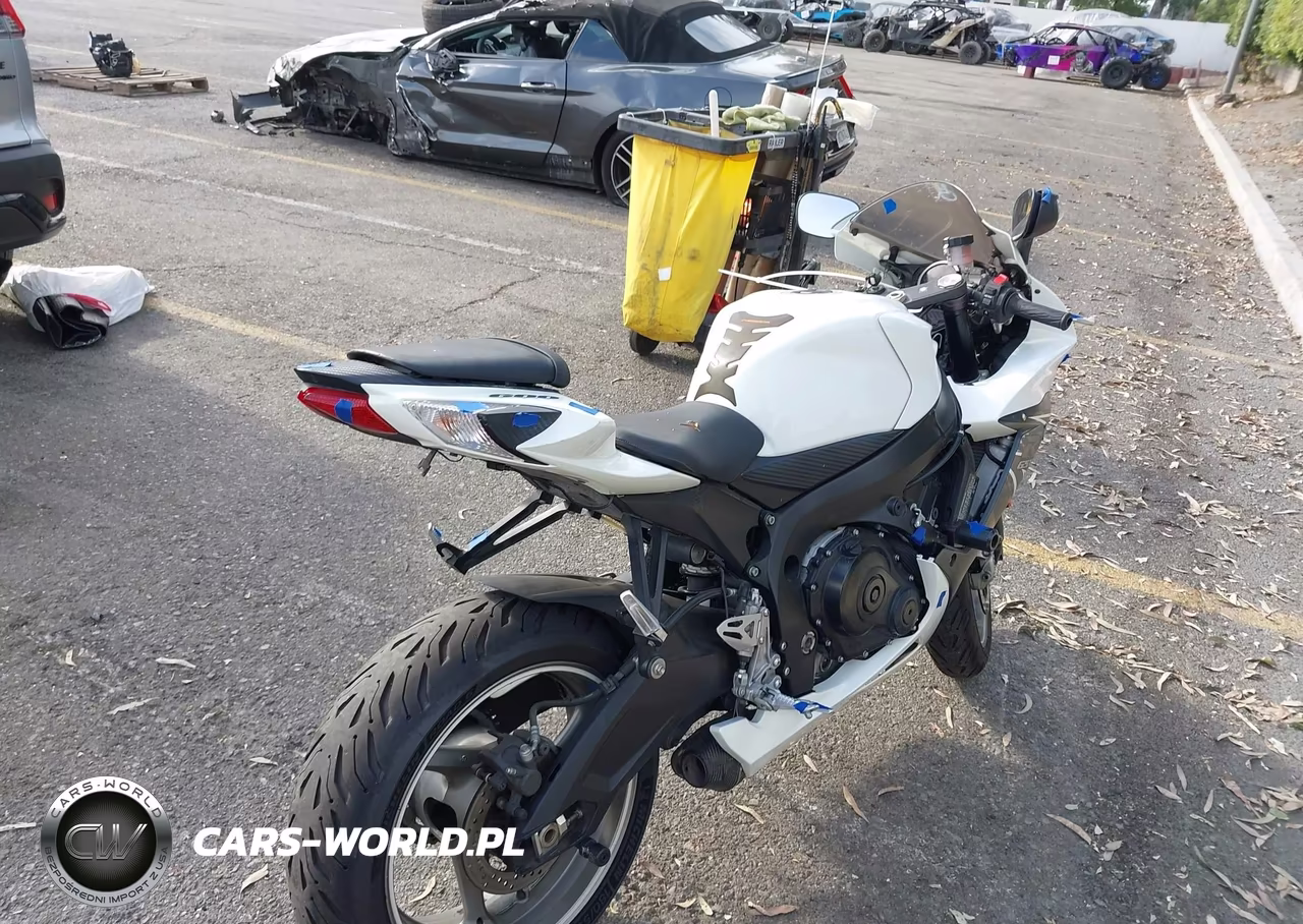 2011 Suzuki Gsx-R600 VIN:JS1GN7FA1B2103213 - 4
