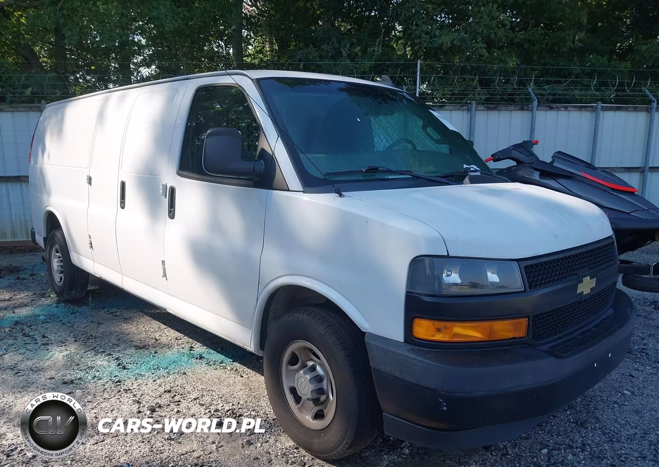 2018 Chevrolet Express 2500 Work Van VIN:1GCWGBFP1J1257167 - 1