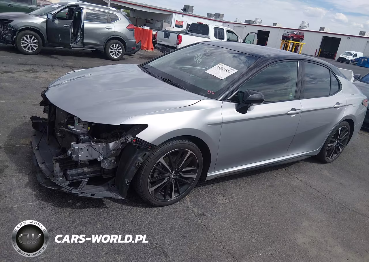 2019 Toyota Camry Xse VIN:4T1B61HK9KU202782 - 18