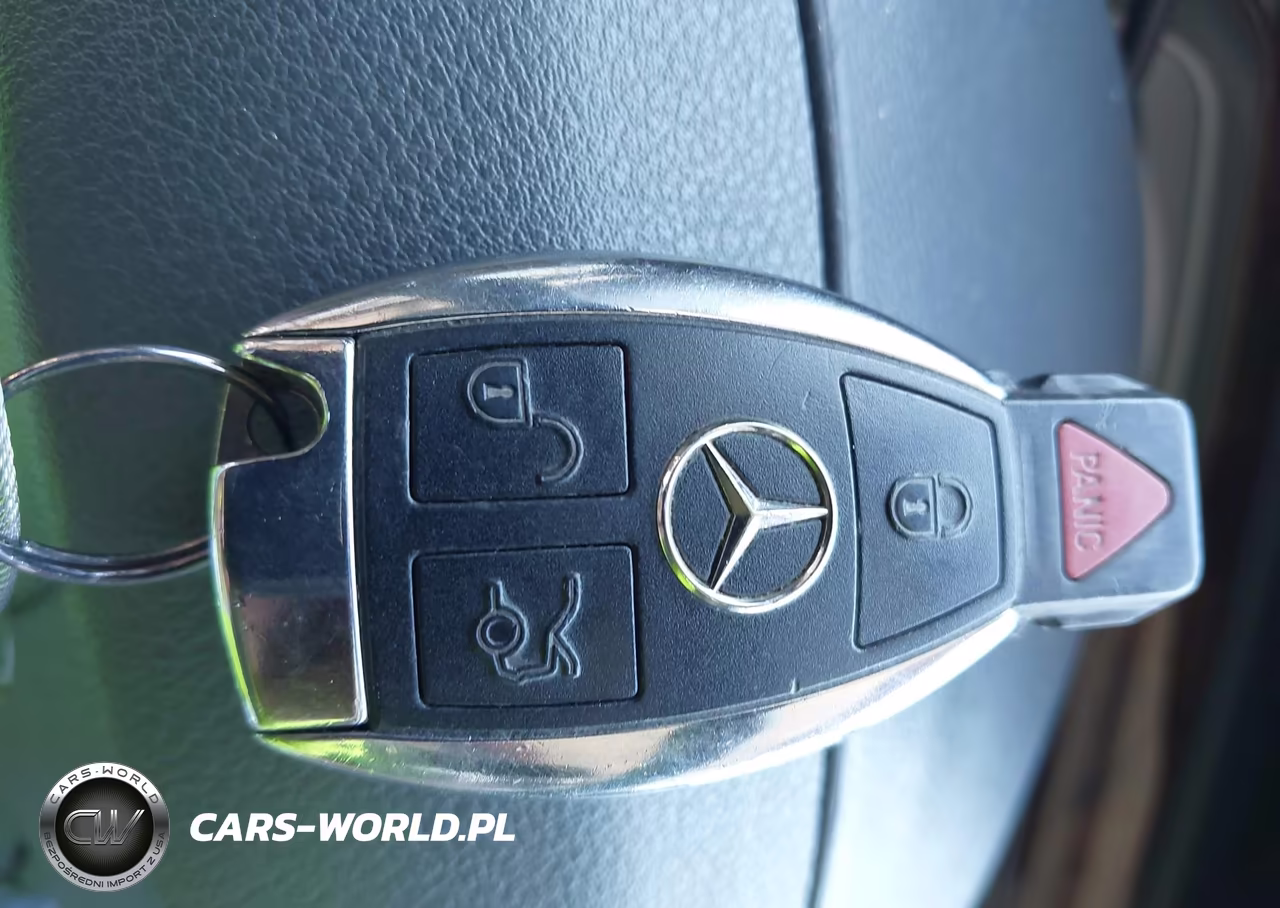 2000 Mercedes-Benz S 500 VIN:WDBNG75J6YA114326 - 11
