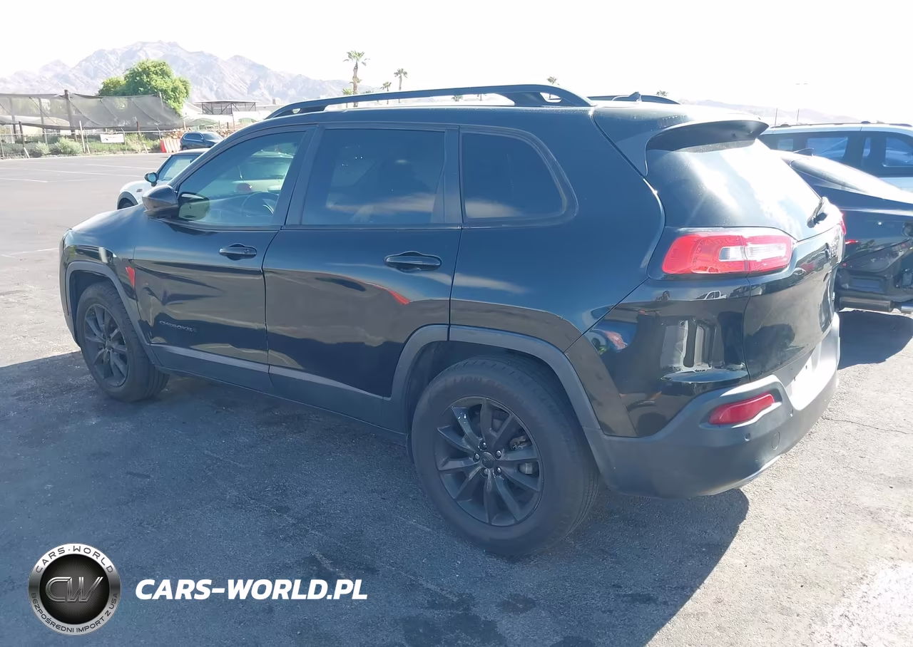 2015 Jeep Cherokee Limited VIN:1C4PJLDB8FW670135 - 3