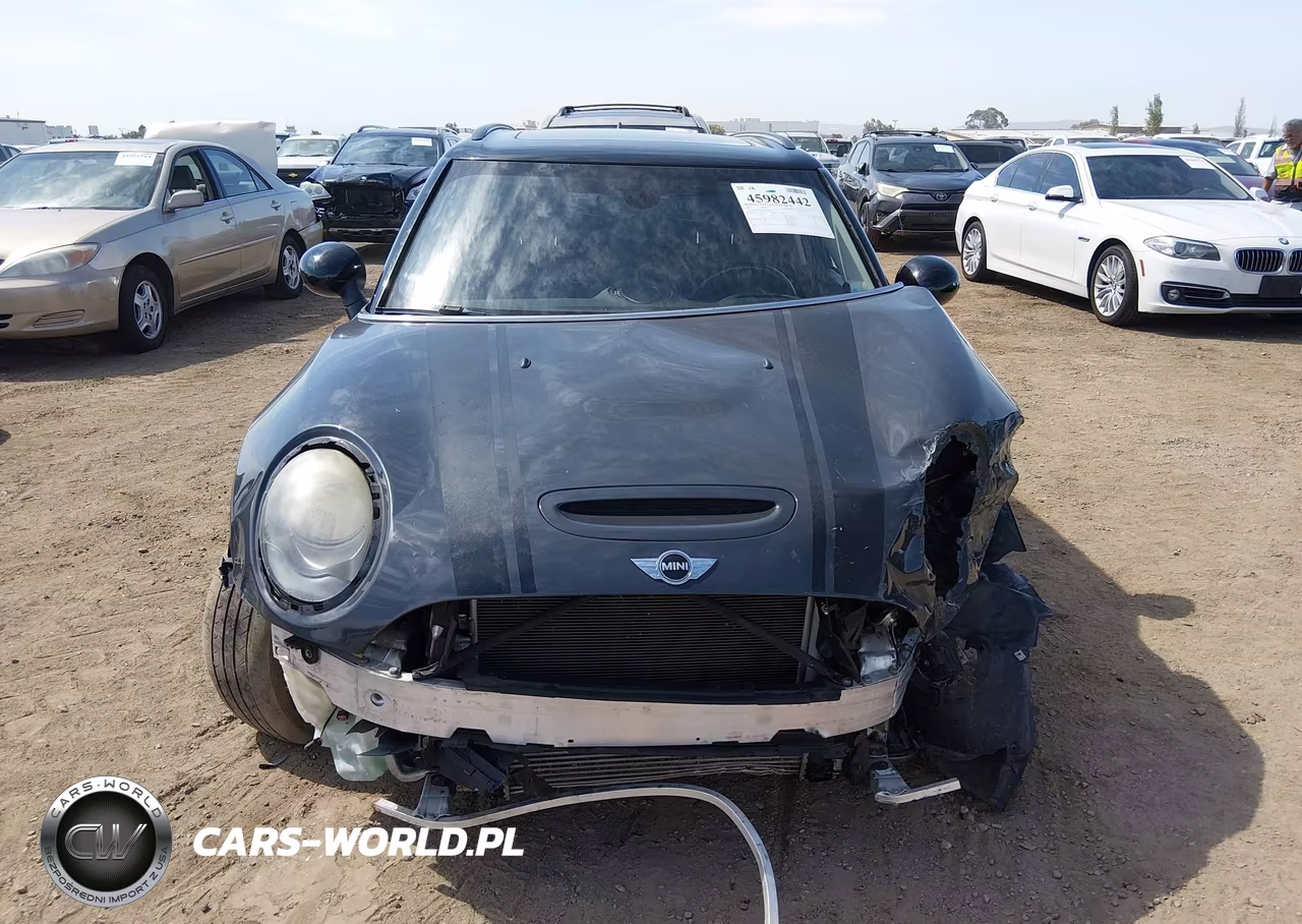 2017 Mini Clubman Cooper S VIN:WMWLN9C59H2E49087 - 13