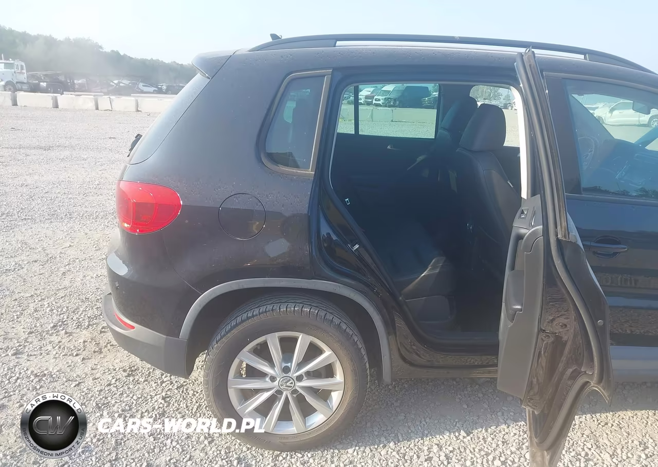 2015 Volkswagen Tiguan Se VIN:WVGAV7AX4FW549082 - 8