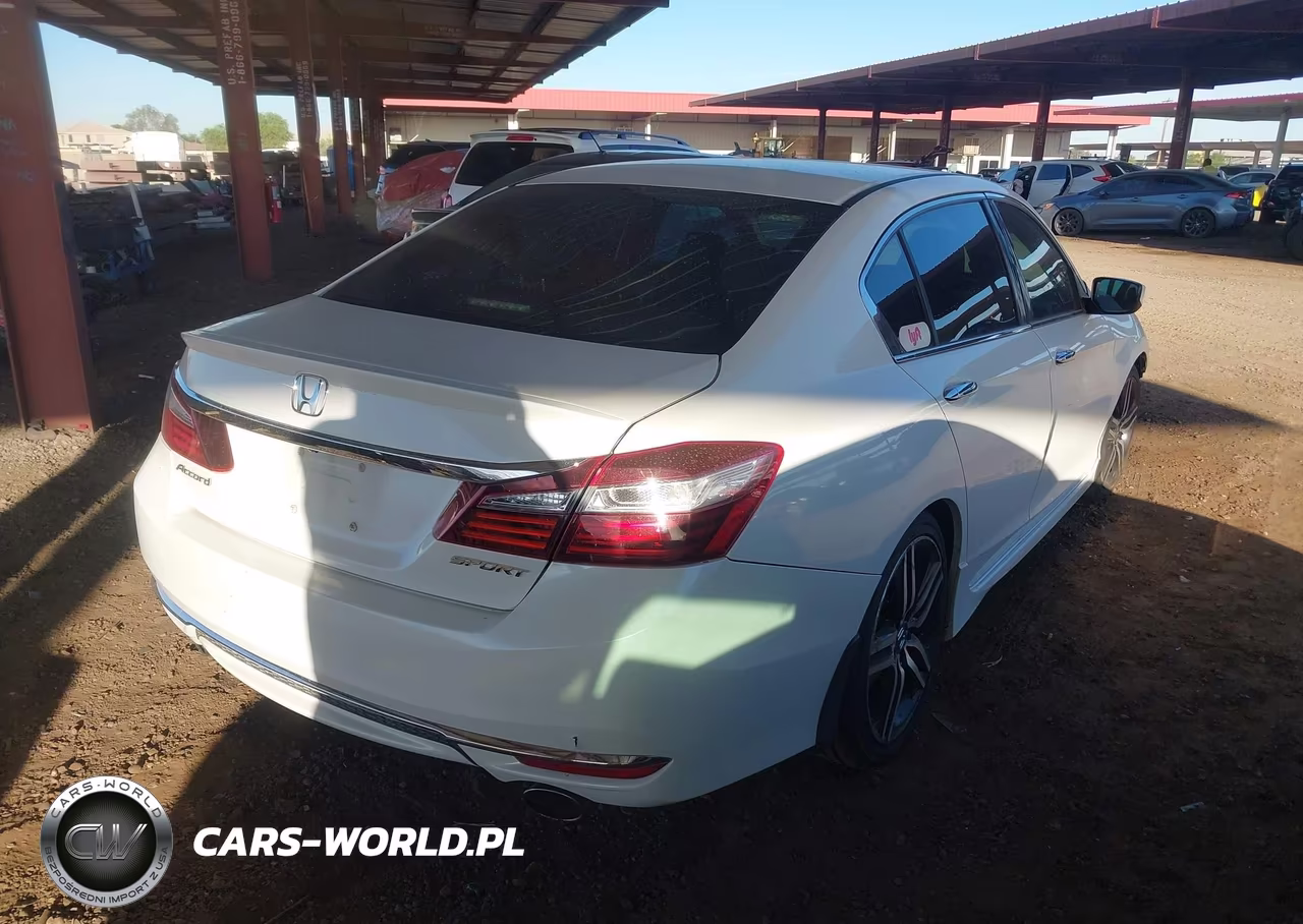2017 Honda Accord Sport VIN:1HGCR2F5XHA123197 - 4