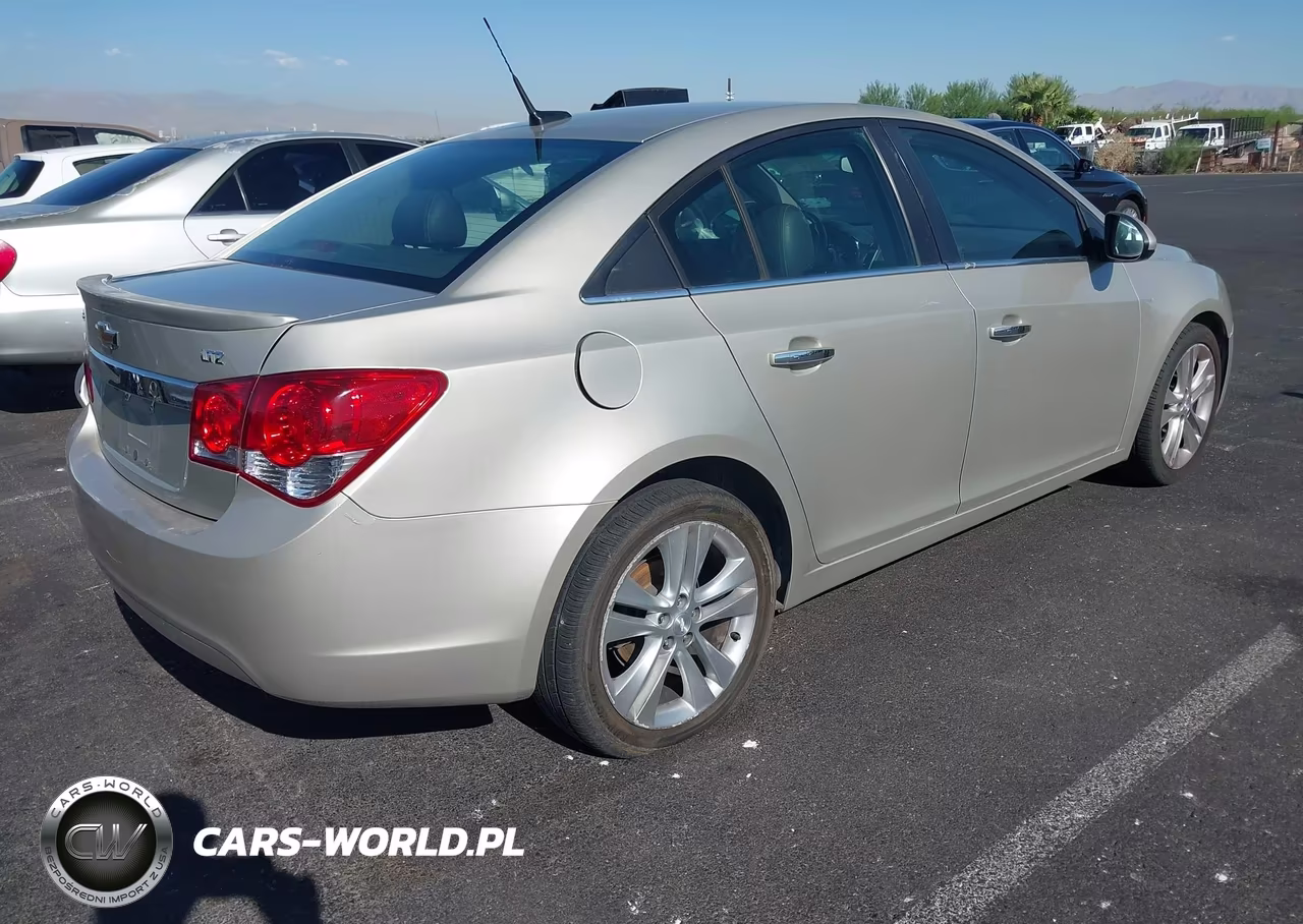 2013 Chevrolet Cruze Ltz VIN:1G1PG5SB6D7203521 - 4