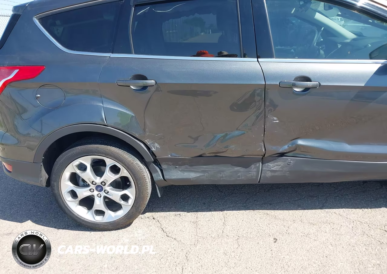2016 Ford Escape Titanium VIN:1FMCU0J90GUB73160 - 14