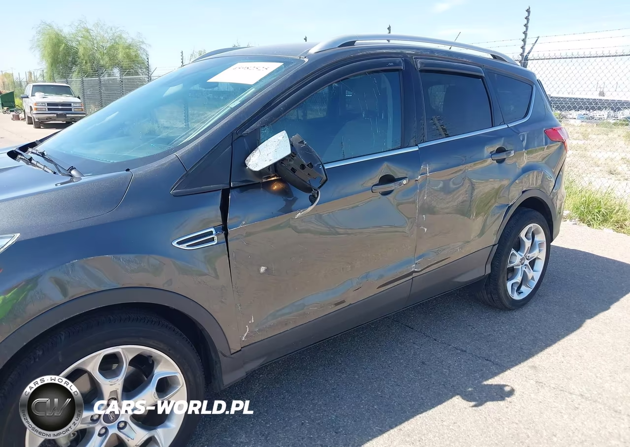 2016 Ford Escape Titanium VIN:1FMCU0J90GUB73160 - 6