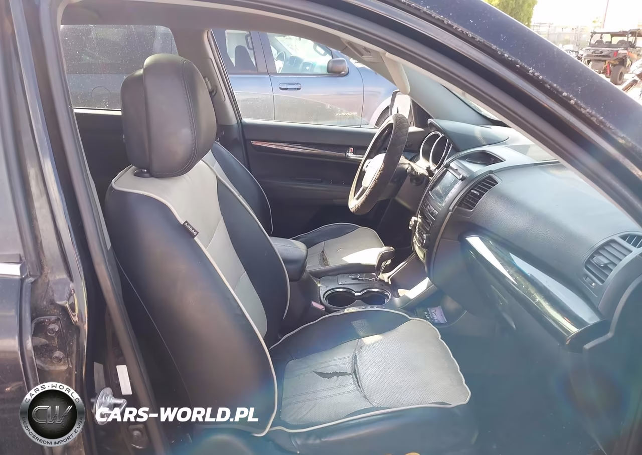 2013 Kia Sorento Sx V6 VIN:5XYKWDA25DG324074 - 5