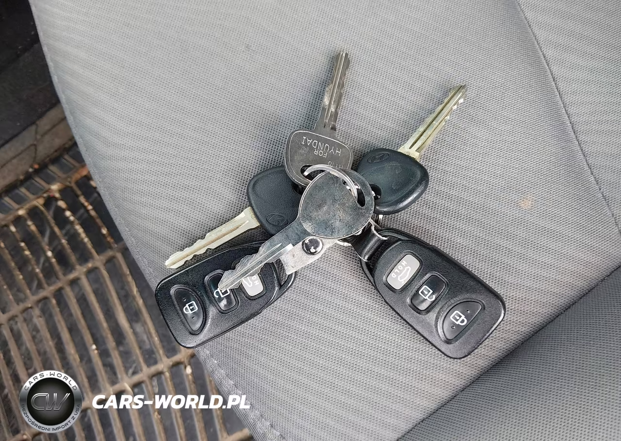 2011 Hyundai Elantra Gls VIN:5NPDH4AE3BH025220 - 11