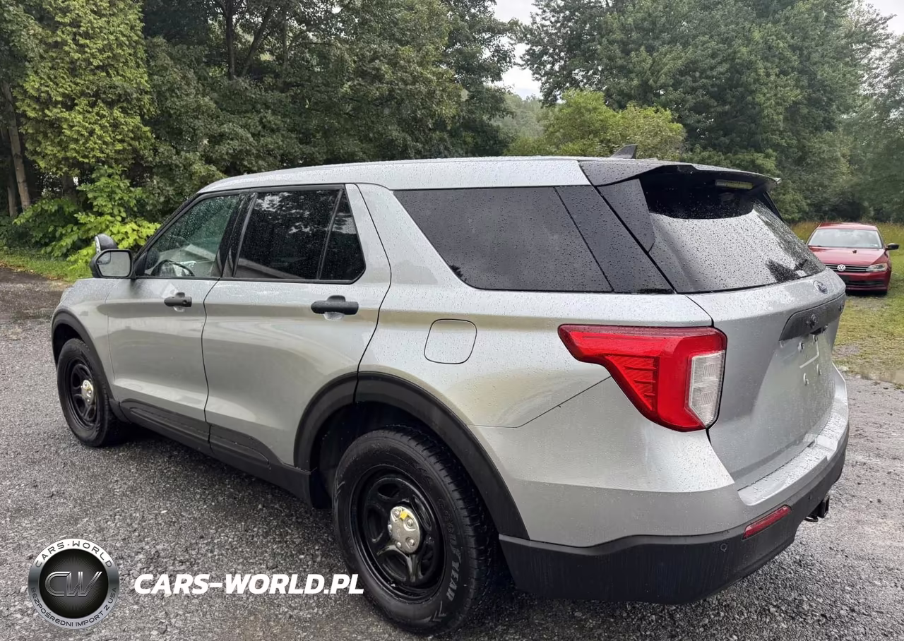 2024 Ford Police Interceptor Utility VIN:1FM5K8AB1RGA30980 - 3