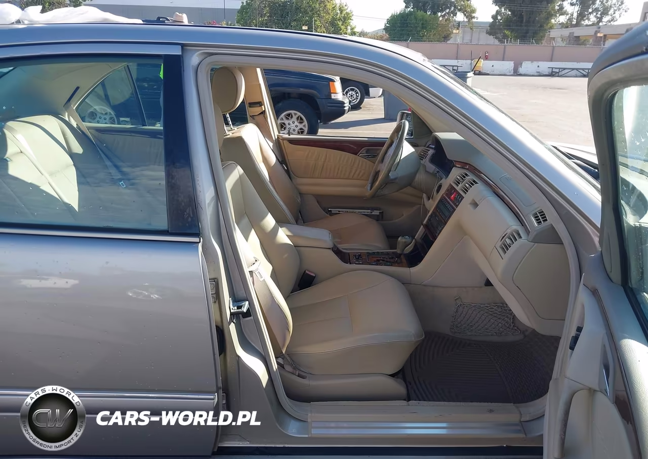 1999 Mercedes-Benz E 430 VIN:WDBJF70H5XA828646 - 5