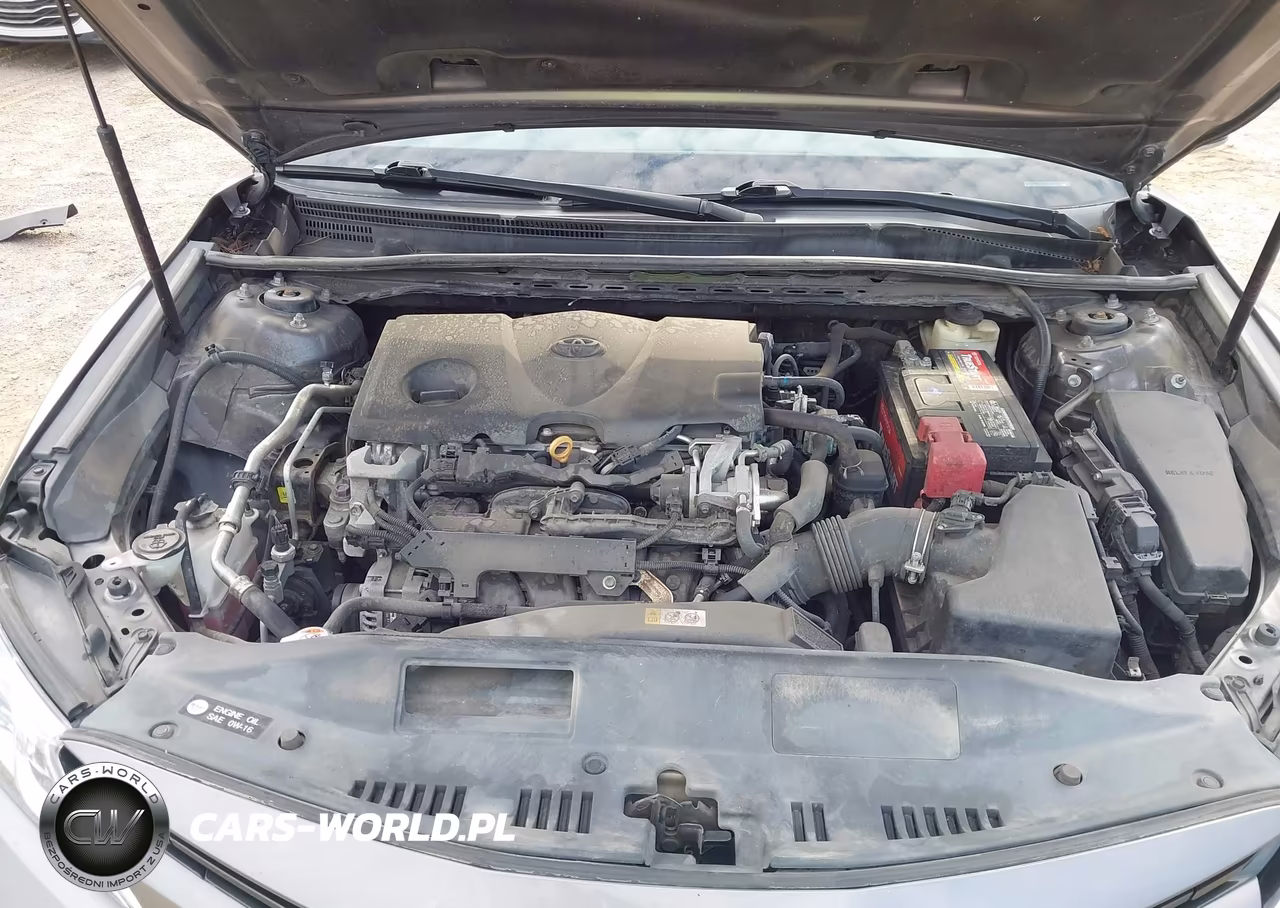 2018 Toyota Camry Le VIN:4T1B11HK5JU558658 - 10
