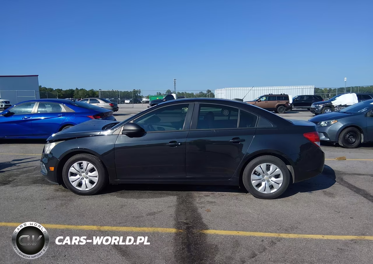 2015 Chevrolet Cruze Ls Auto VIN:1G1PA5SH2F7180439 - 14